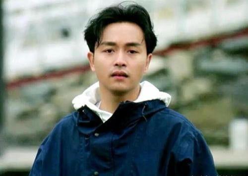 男明星娱乐圈吃瓜事件,揭秘男明星神秘吃瓜事件  第3张